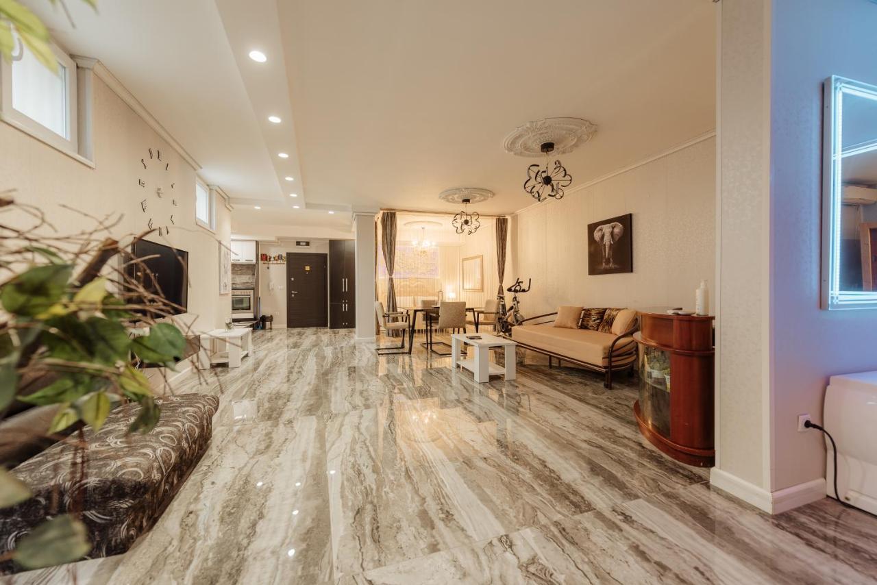 Spa Lux Apartmani Novi Sad Bagian luar foto